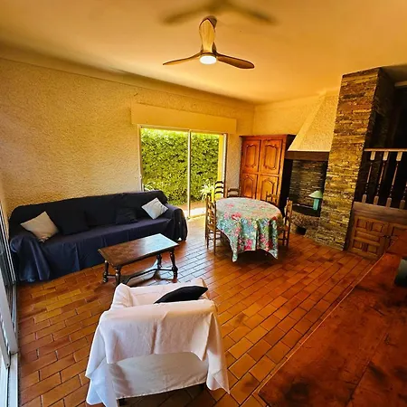 Charmante Maison Securisee Avec Piscine A - Fr-1-309-454 Holiday home Collioure